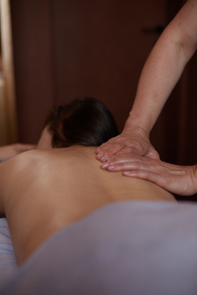 Спортивный глубокий массаж